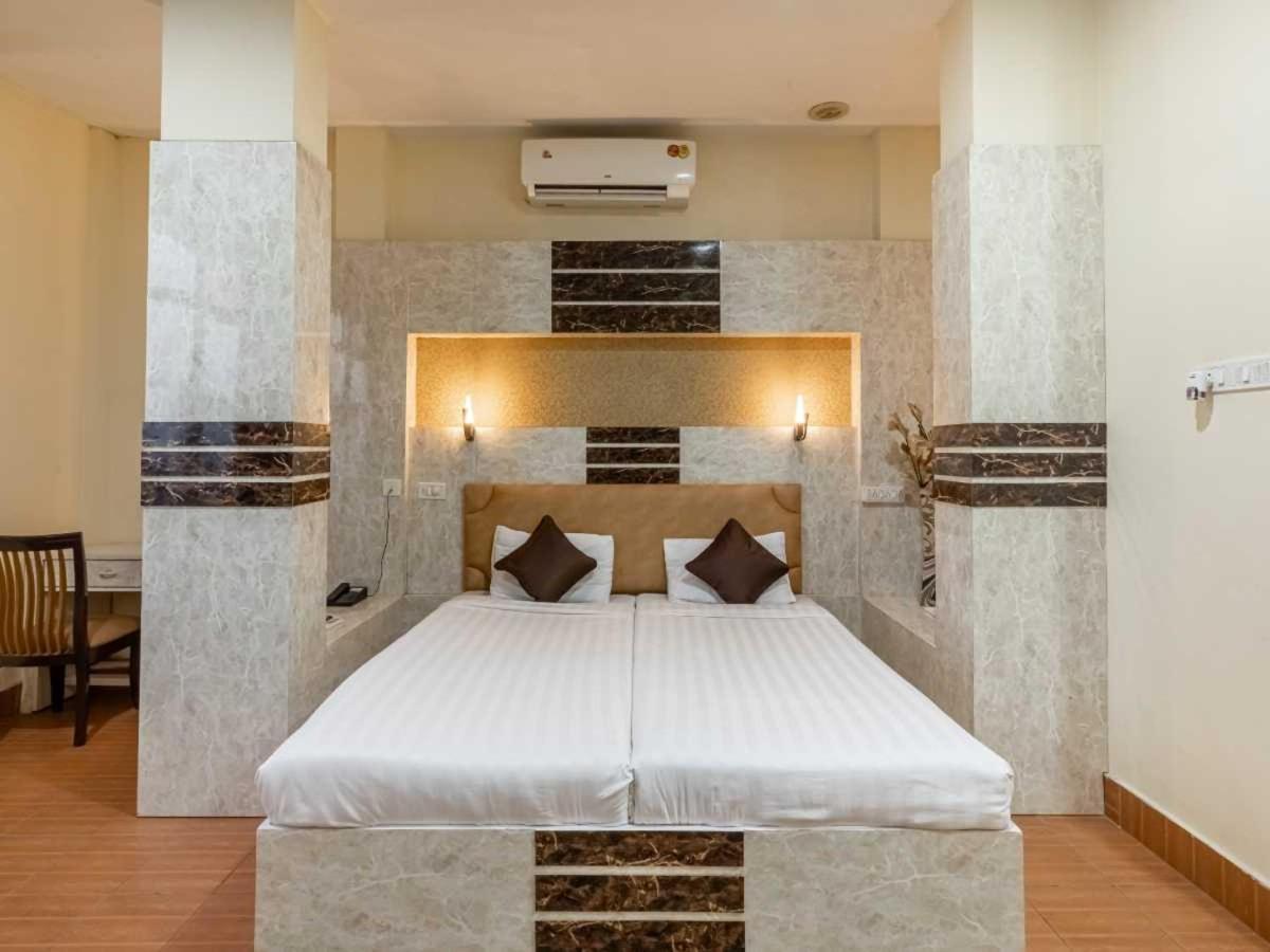 Hotel Mukund Madhav Royals Lucknow Exterior foto